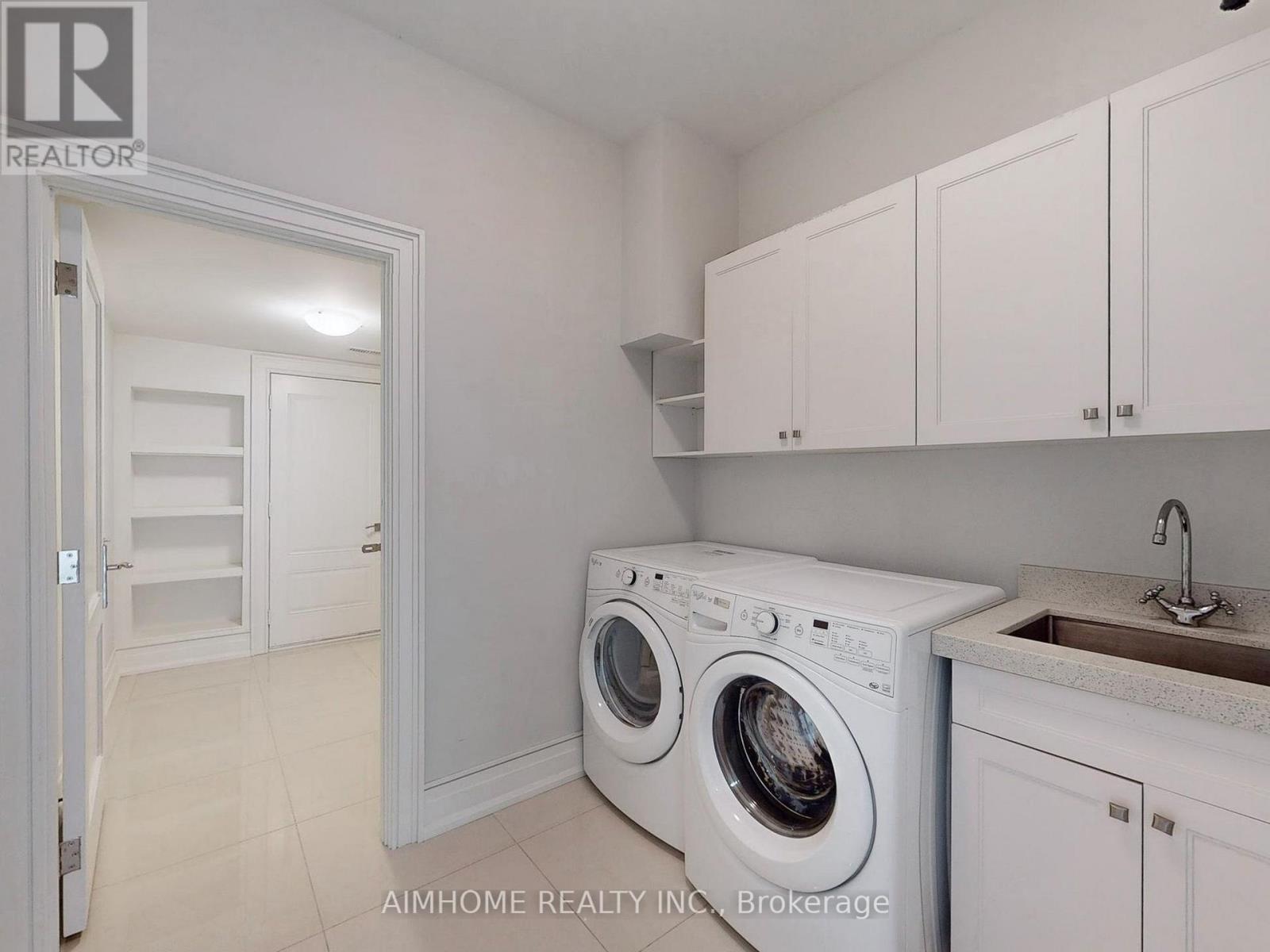 143 KINGSDALE AVENUE - 35