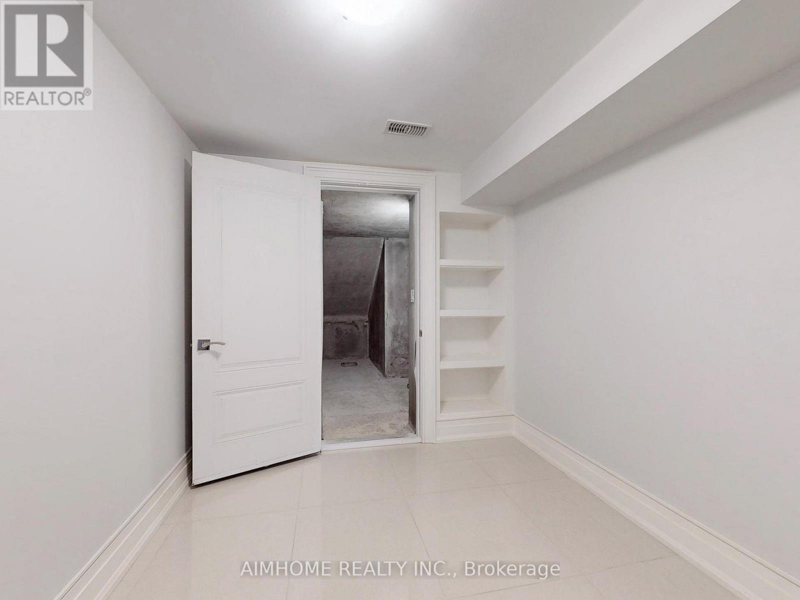 143 KINGSDALE AVENUE - Image 37