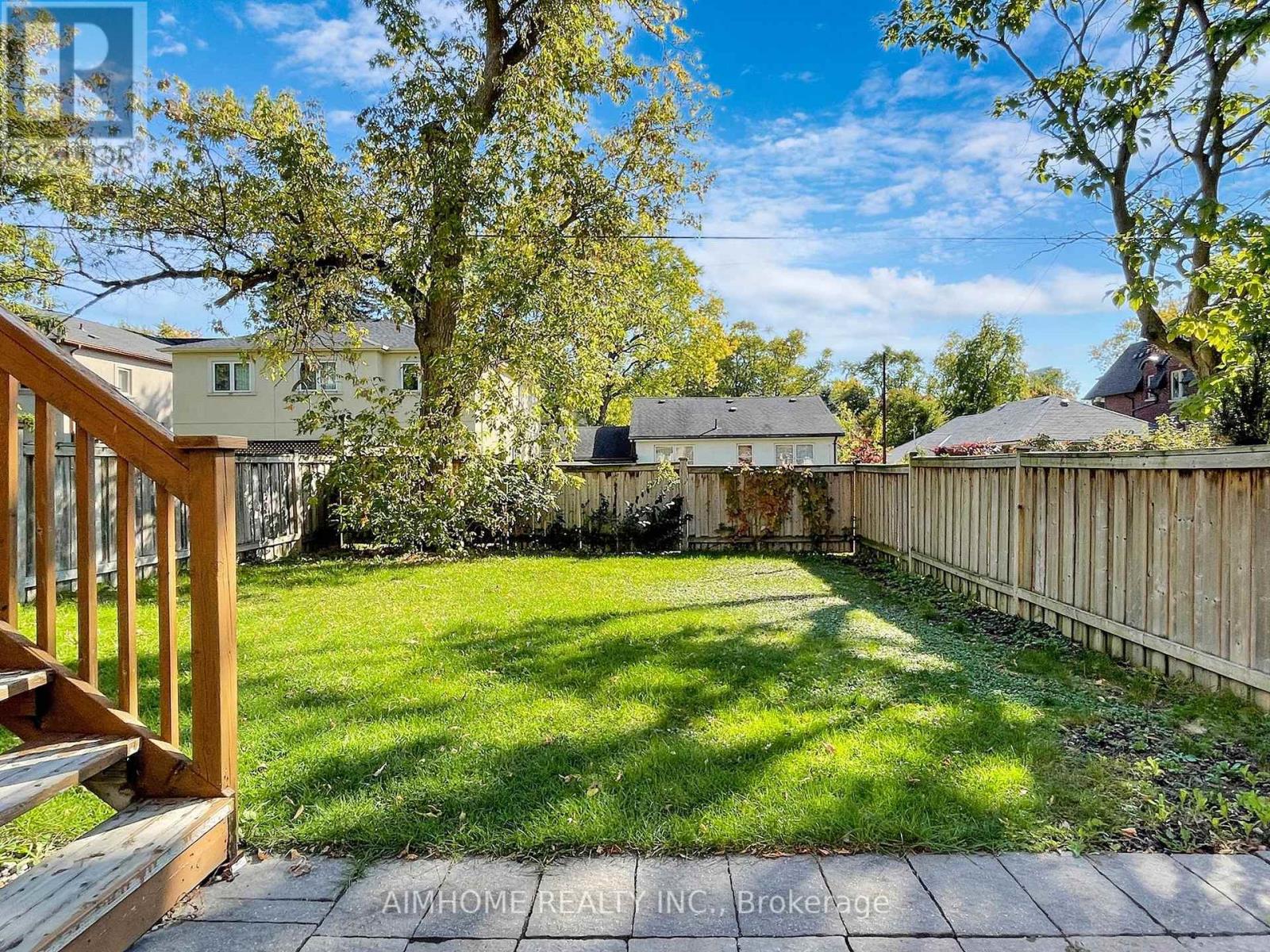 143 KINGSDALE AVENUE - 40