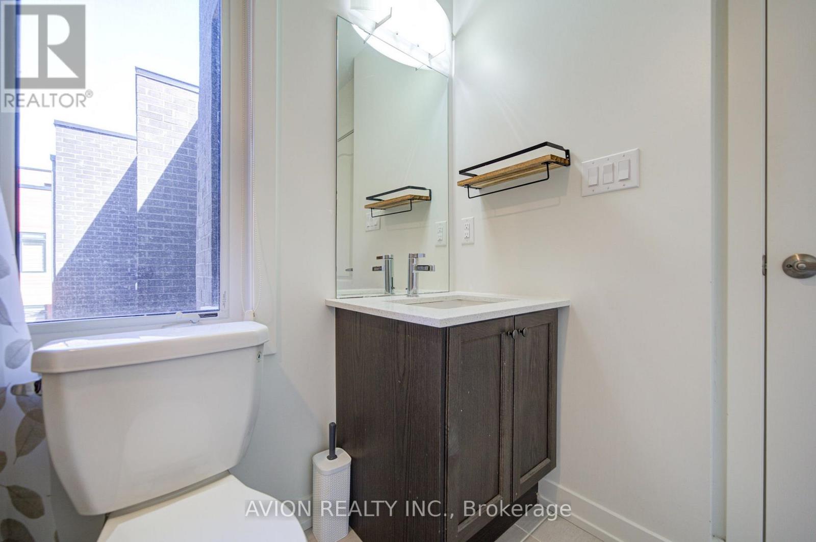 #83 370 RED MAPLE ROAD - 19