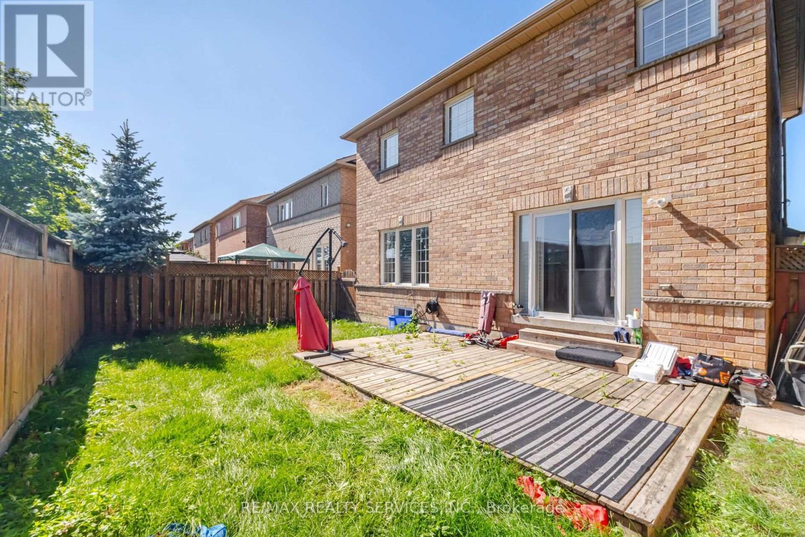 33 SEWELLS LANE - 47