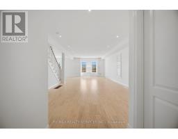 Primary Bedroom - 33 Sewells Lane, Brampton, ON L7A2Z9 Photo 6