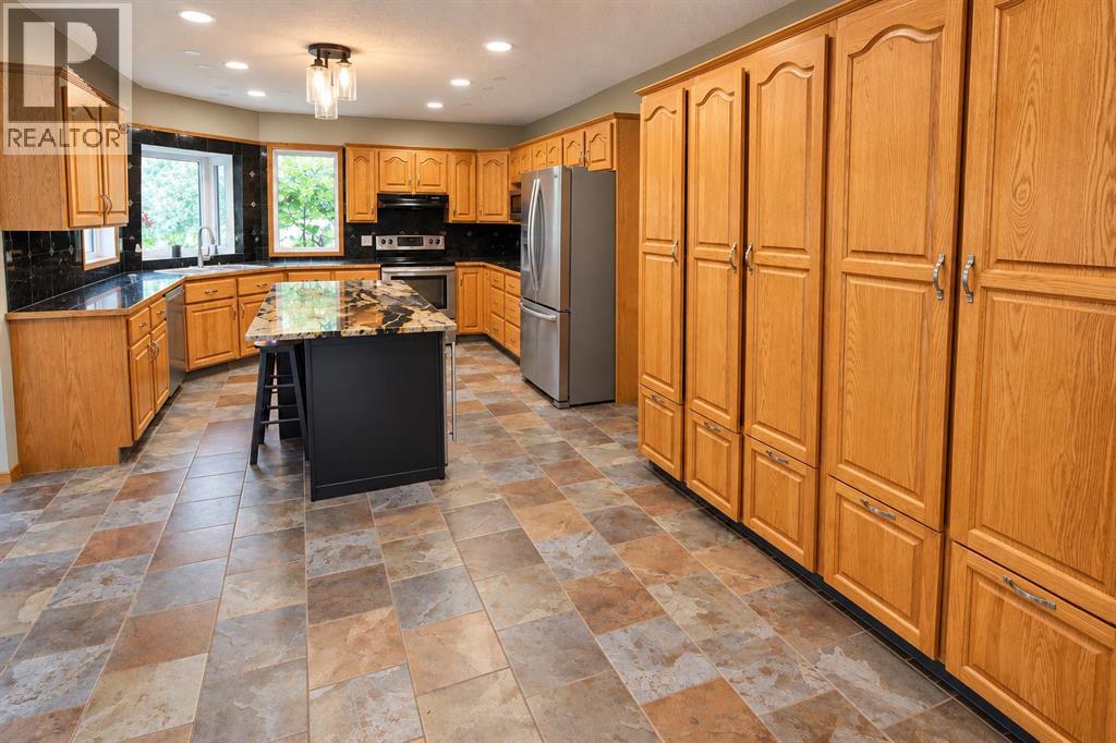 Listing photo – 101 Dickenson Crescent, Red Deer