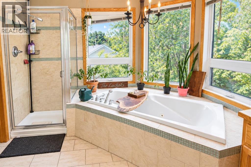Listing photo – 101 Dickenson Crescent, Red Deer
