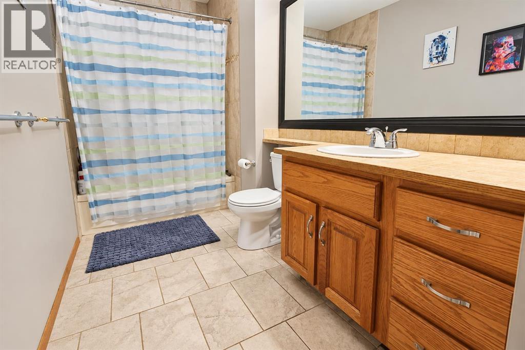 Listing photo – 101 Dickenson Crescent, Red Deer