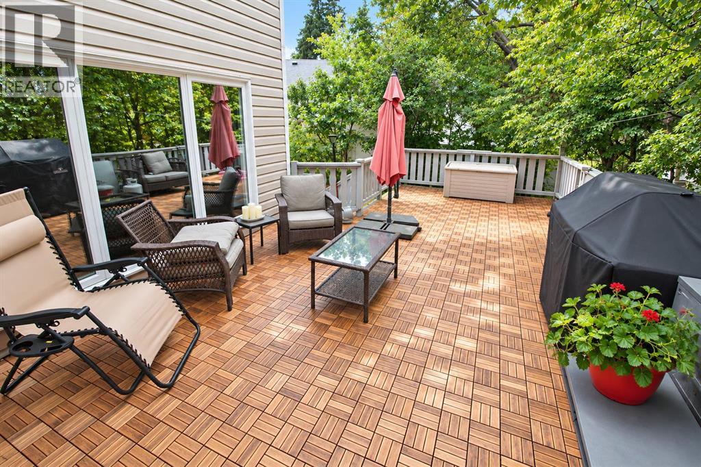 Listing photo – 101 Dickenson Crescent, Red Deer