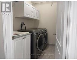 123 Upper Canada Court, Halton Hills, ON L7G0L3 Photo 29