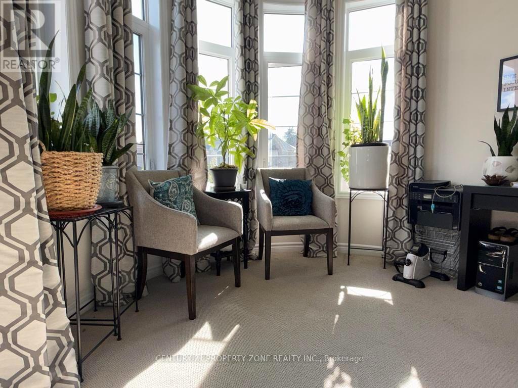 123 UPPER CANADA COURT - 27