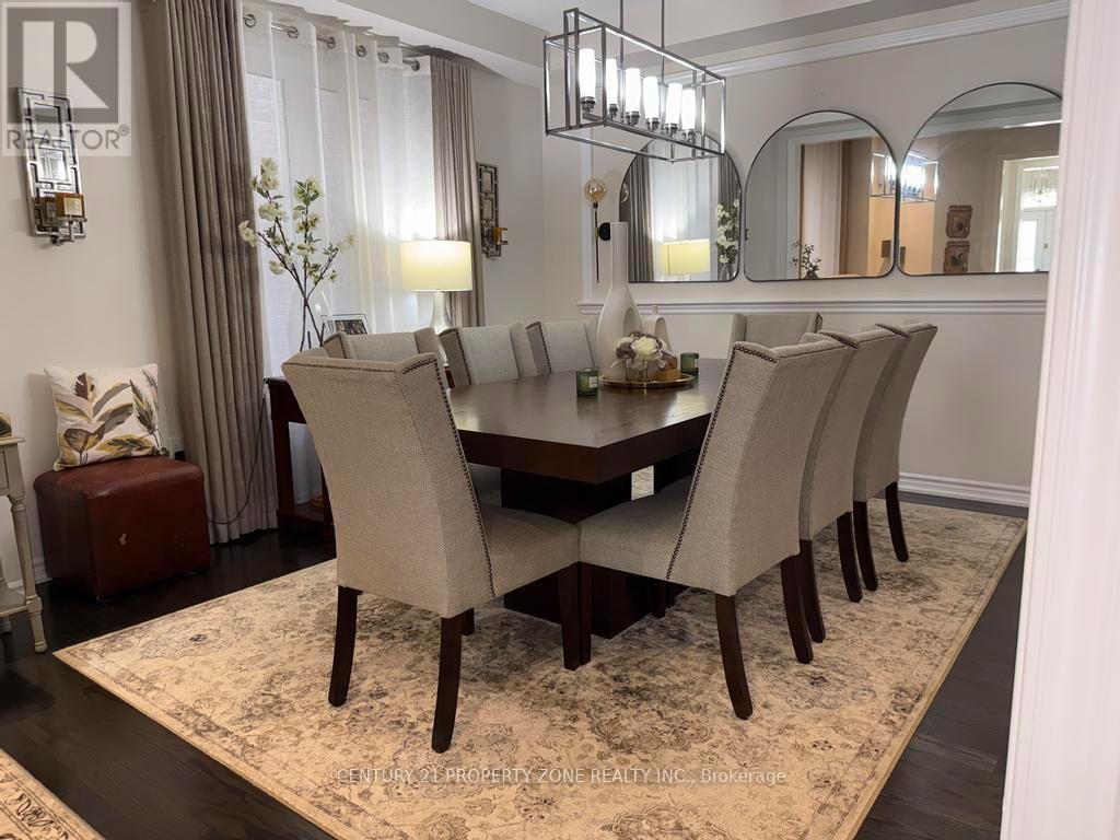 123 UPPER CANADA COURT - 6
