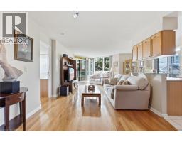 4pc Ensuite bath - 1150 Parkwest Place Unit# 301, Mississauga, ON L5E3K4 Photo 6