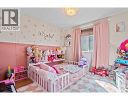 300, 1101 84 Street NE - photo 24