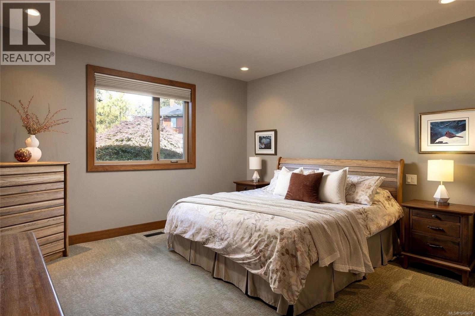 10206 Surfside Pl - Image 26