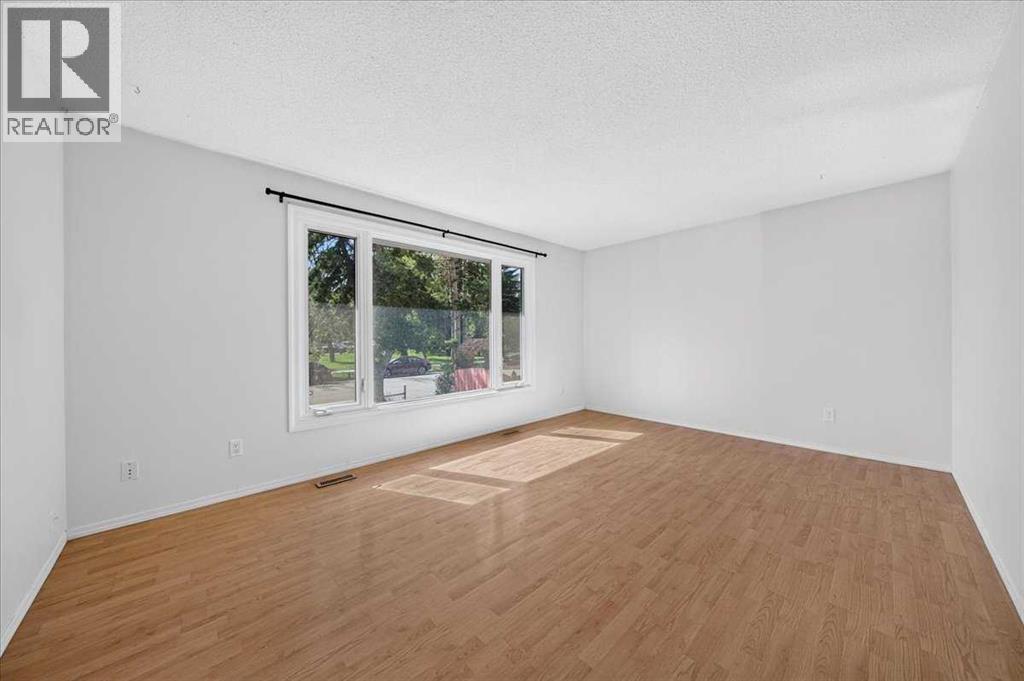 1424 11 Avenue SE, Inglewood, Calgary photo 5