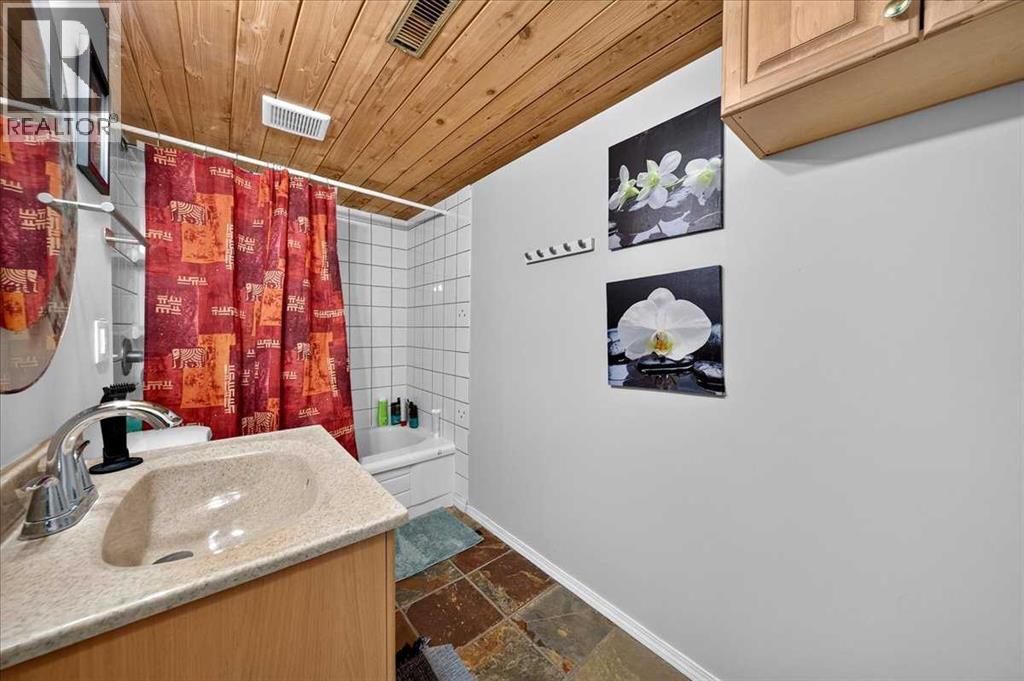 1424 11 Avenue SE - Image 29