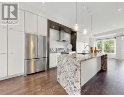 38 Lafferty Lane, Richmond Hill, ON L4C0Z8 Photo 8