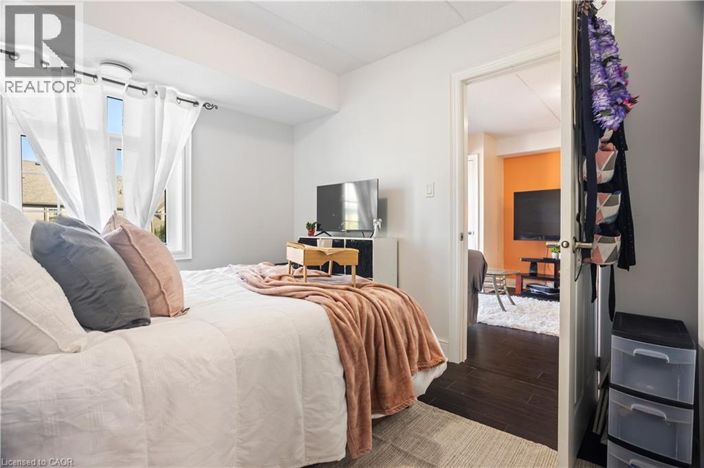 64 FREDERICK Drive Unit# 204, Guelph — photo 9