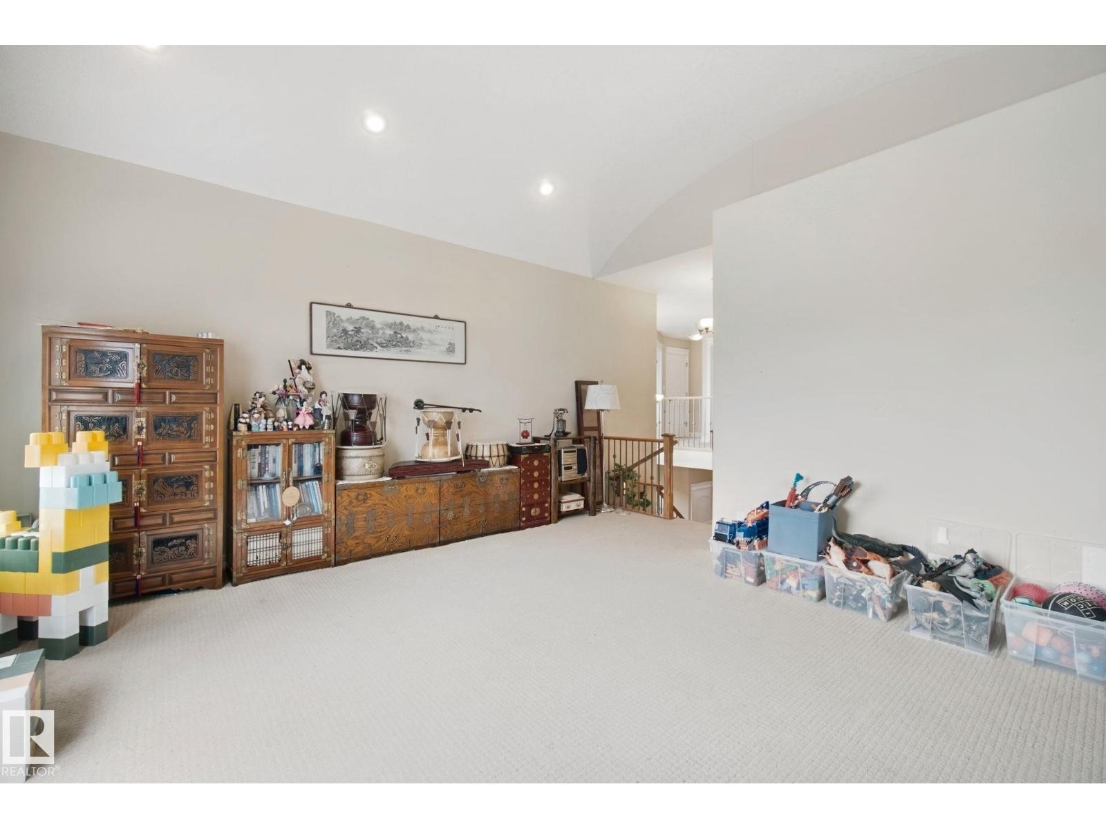 6415 SANDIN CR NW - 38