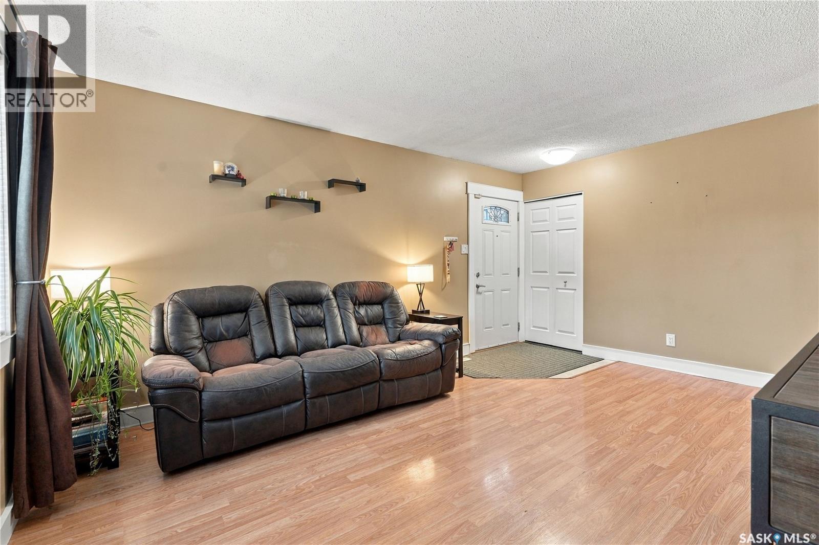 426 Langevin CRESCENT - 7