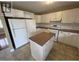 39 Blackwell Rd, Elliot Lake, ON P5A1G4 Photo 17