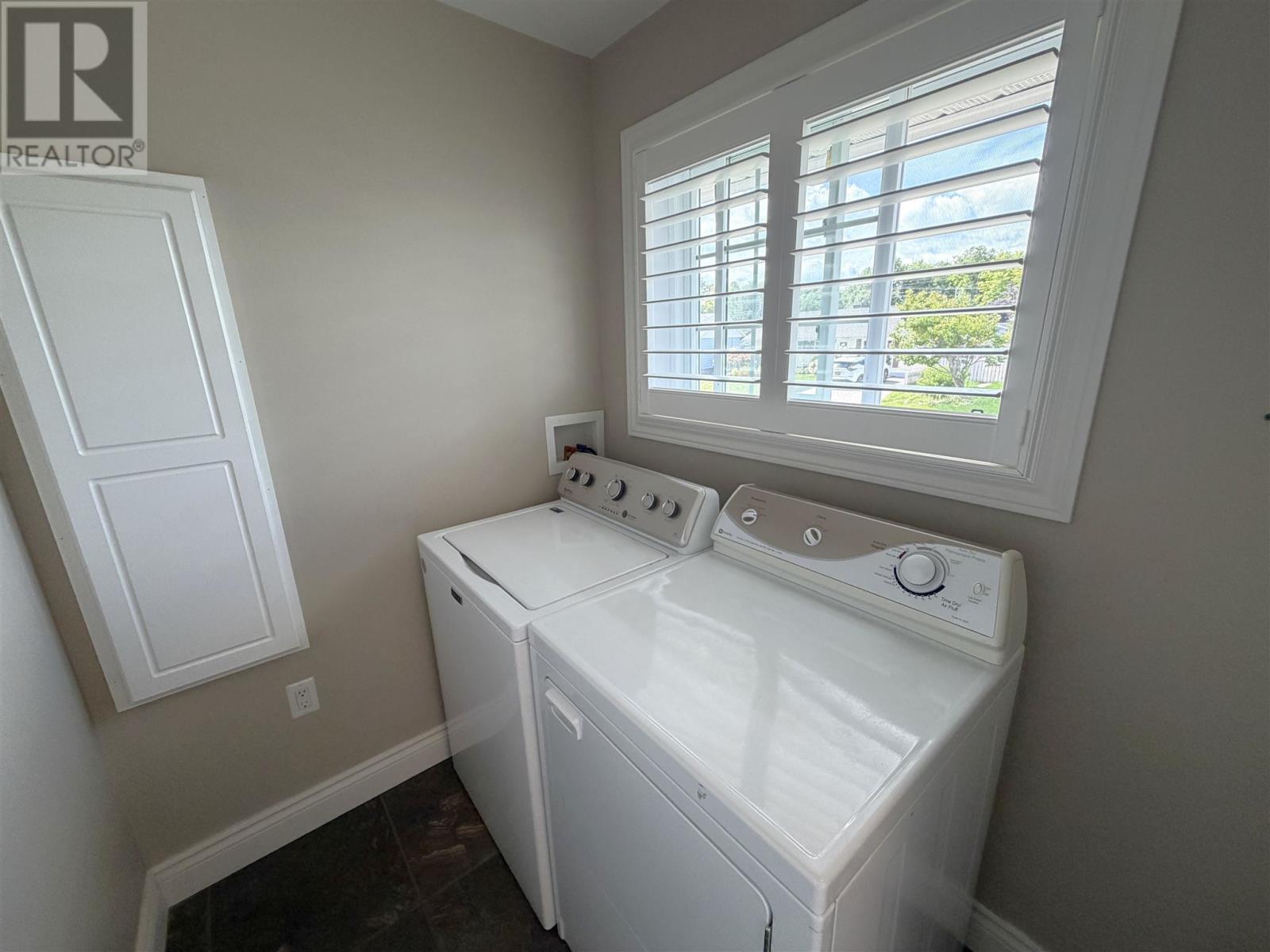 39 Blackwell RD - 37
