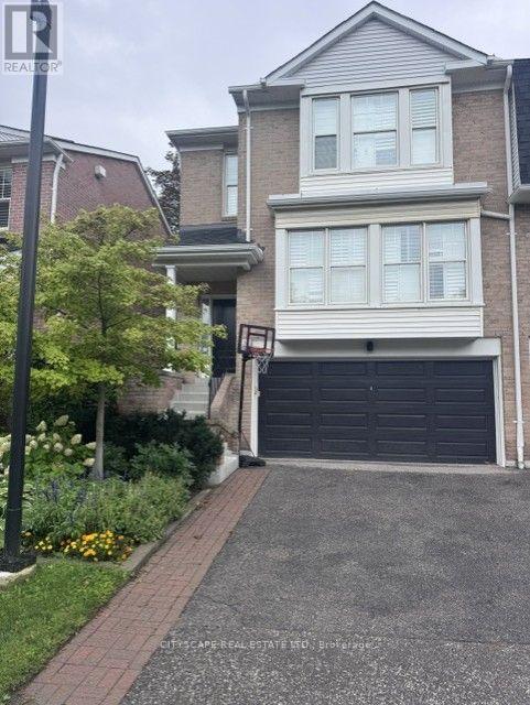 30 TAMARACK CIRCLE, Toronto (Kingsview Village-The Westway) — photo 2
