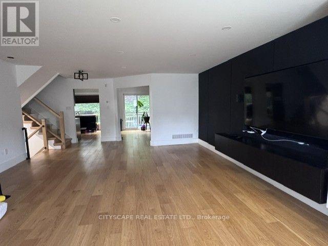 30 TAMARACK CIRCLE, Toronto (Kingsview Village-The Westway) — photo 6