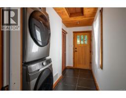 1306 Harrison Way, Gabriola Island, BC V0R1X2 Photo 28