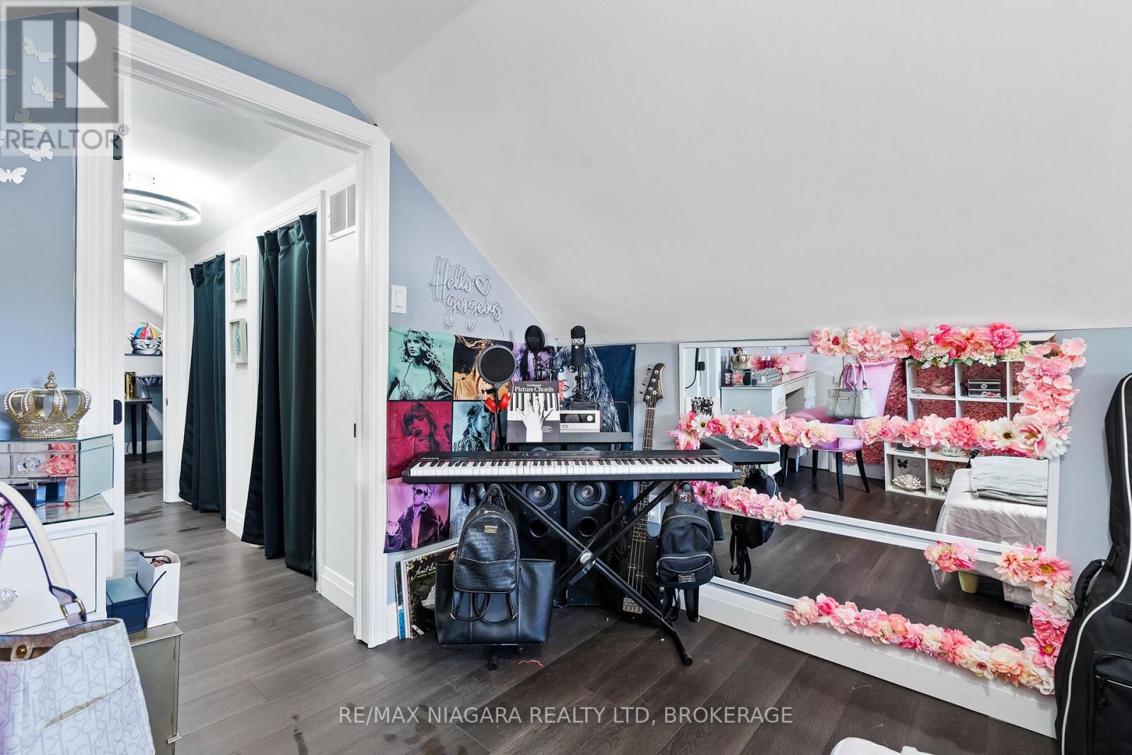 5 CADY STREET - Image 17