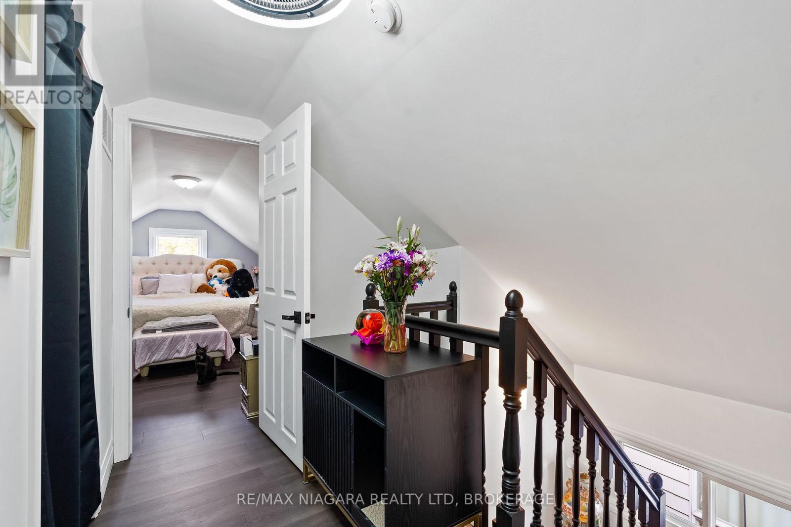 5 CADY STREET - Image 20