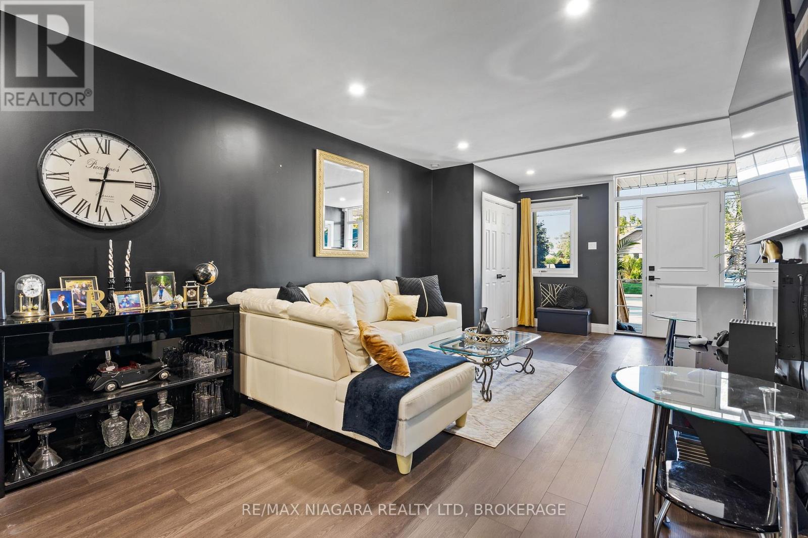 5 CADY STREET - Image 7