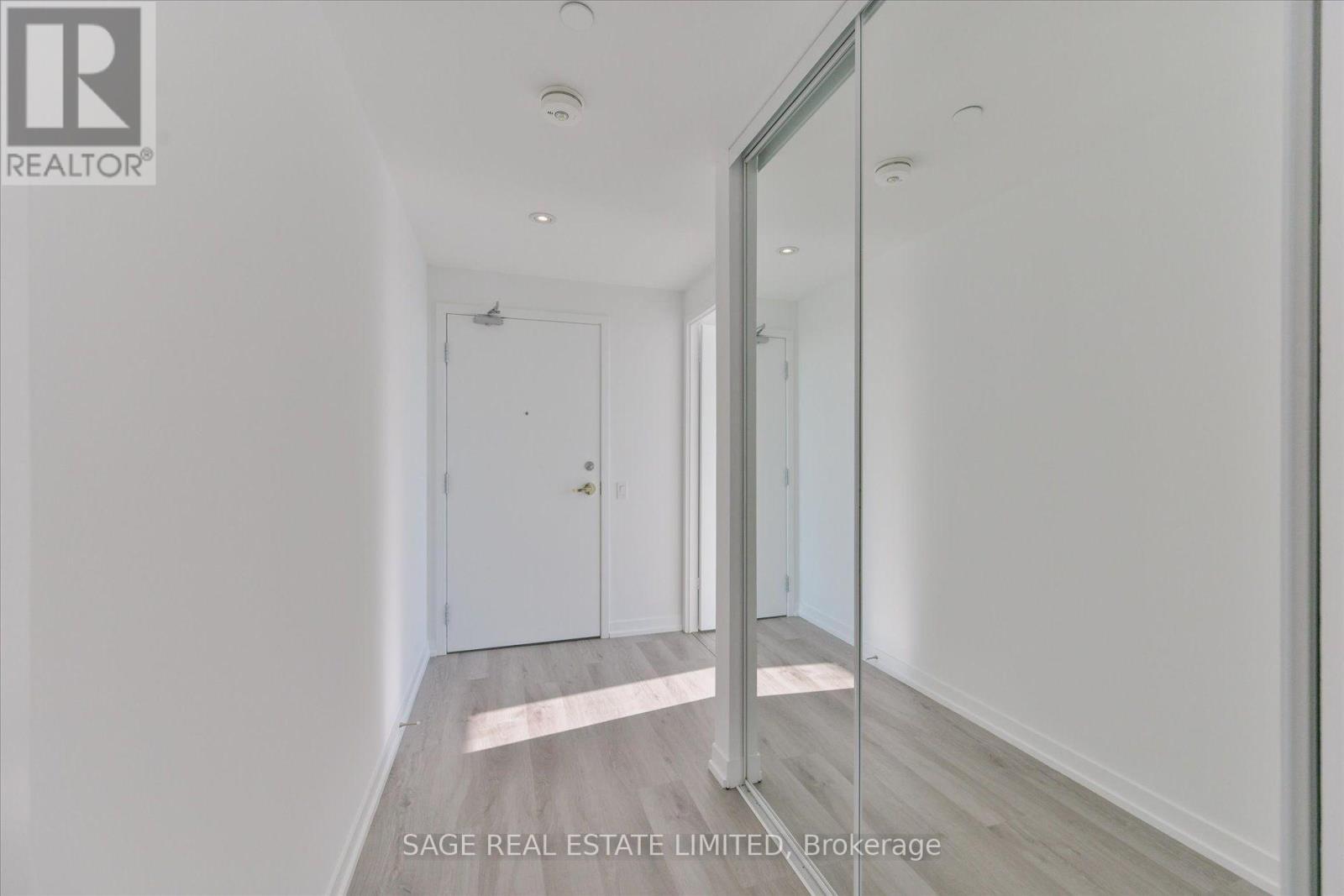 #3210 5 BUTTERMILL AVENUE - 5