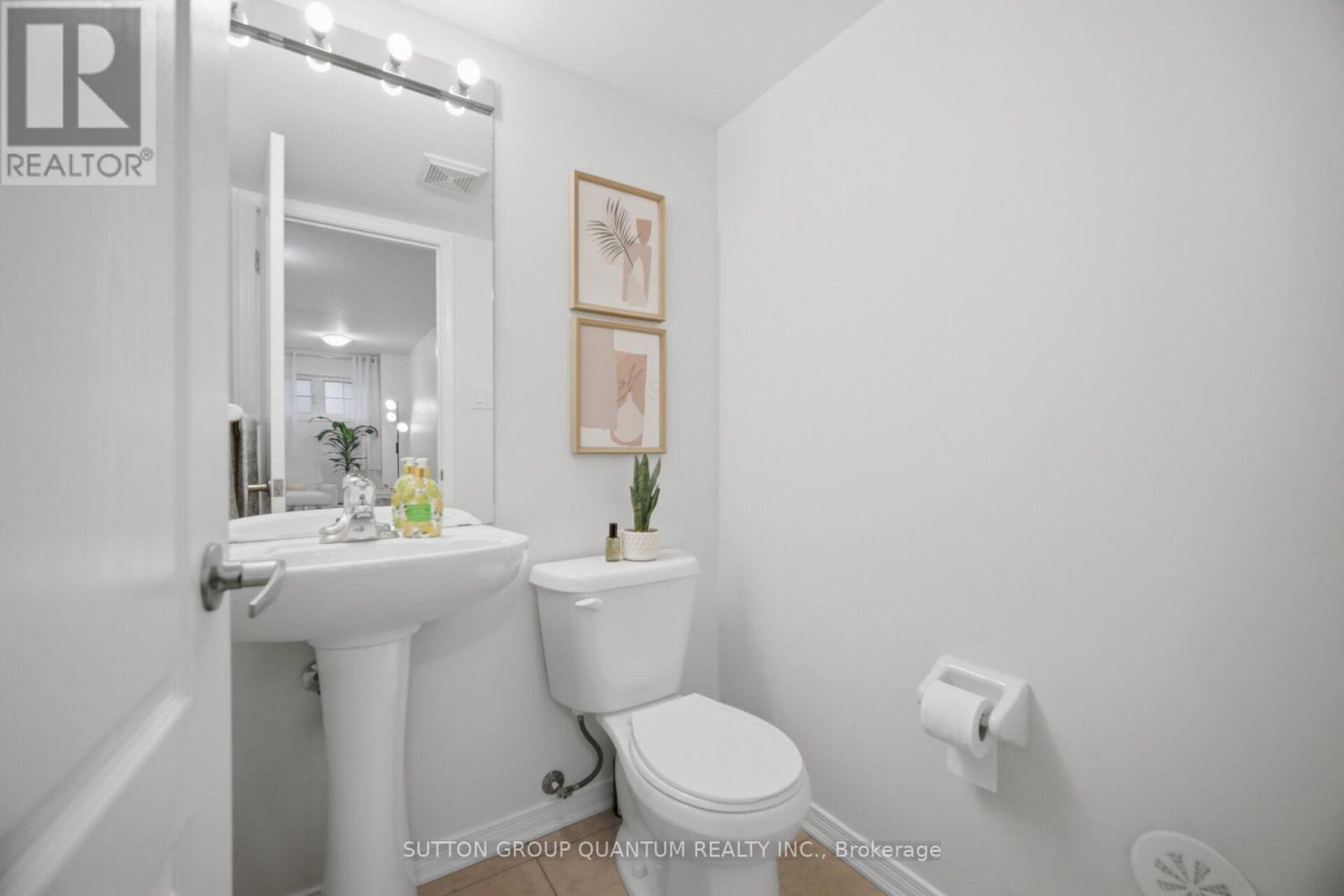 #37 2441 GREENWICH DRIVE - 18