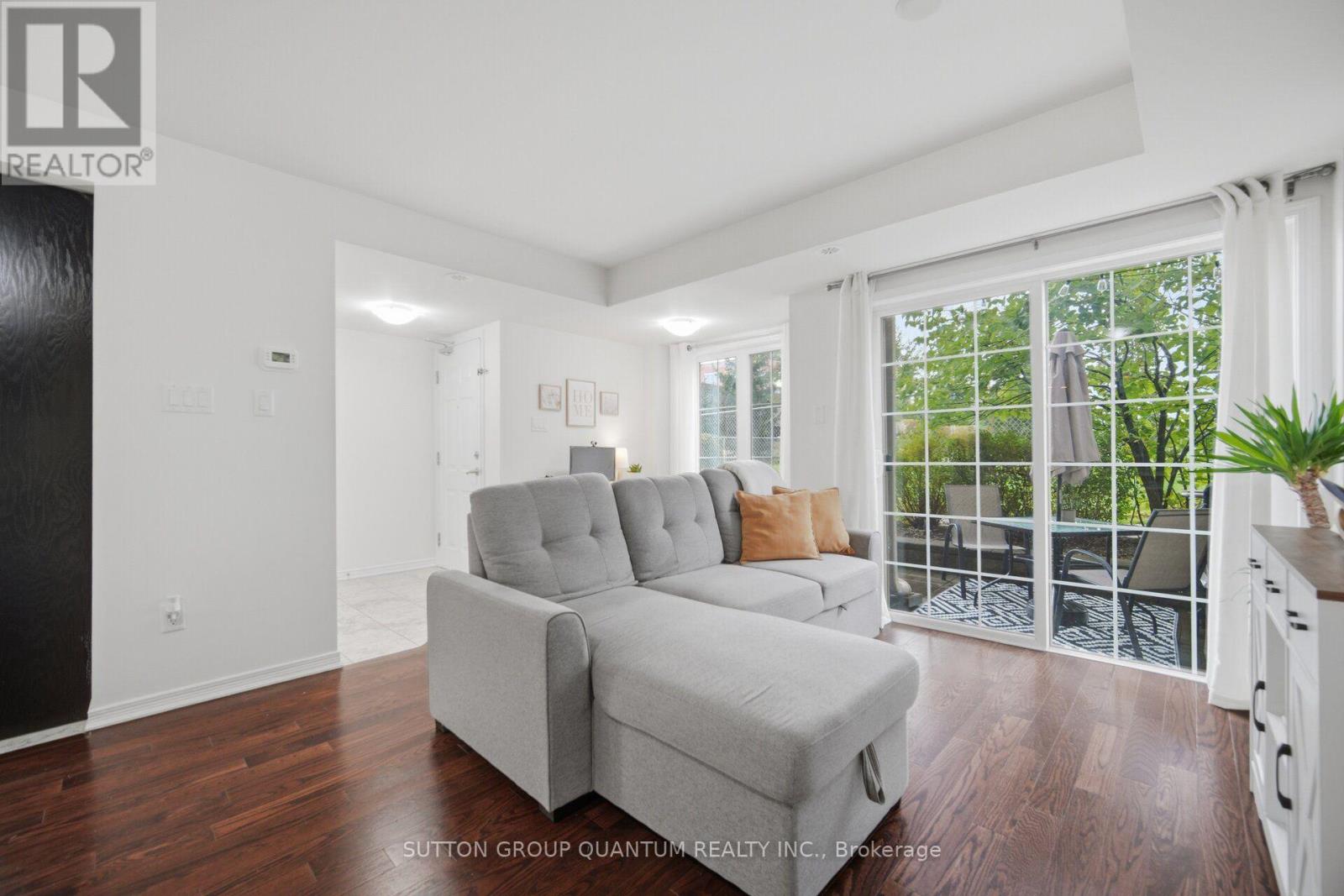 #37 2441 GREENWICH DRIVE - 5