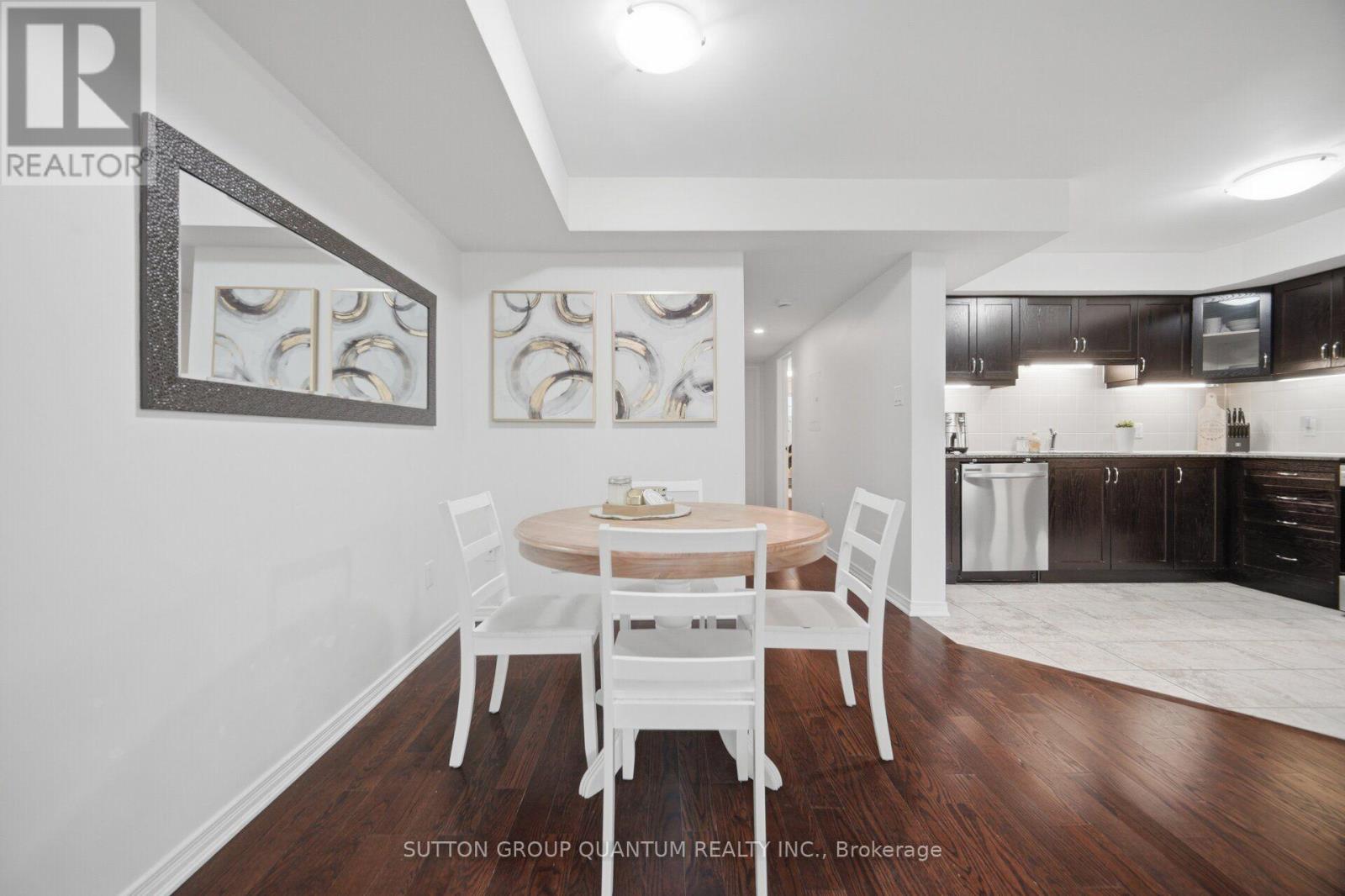 #37 2441 GREENWICH DRIVE - 7