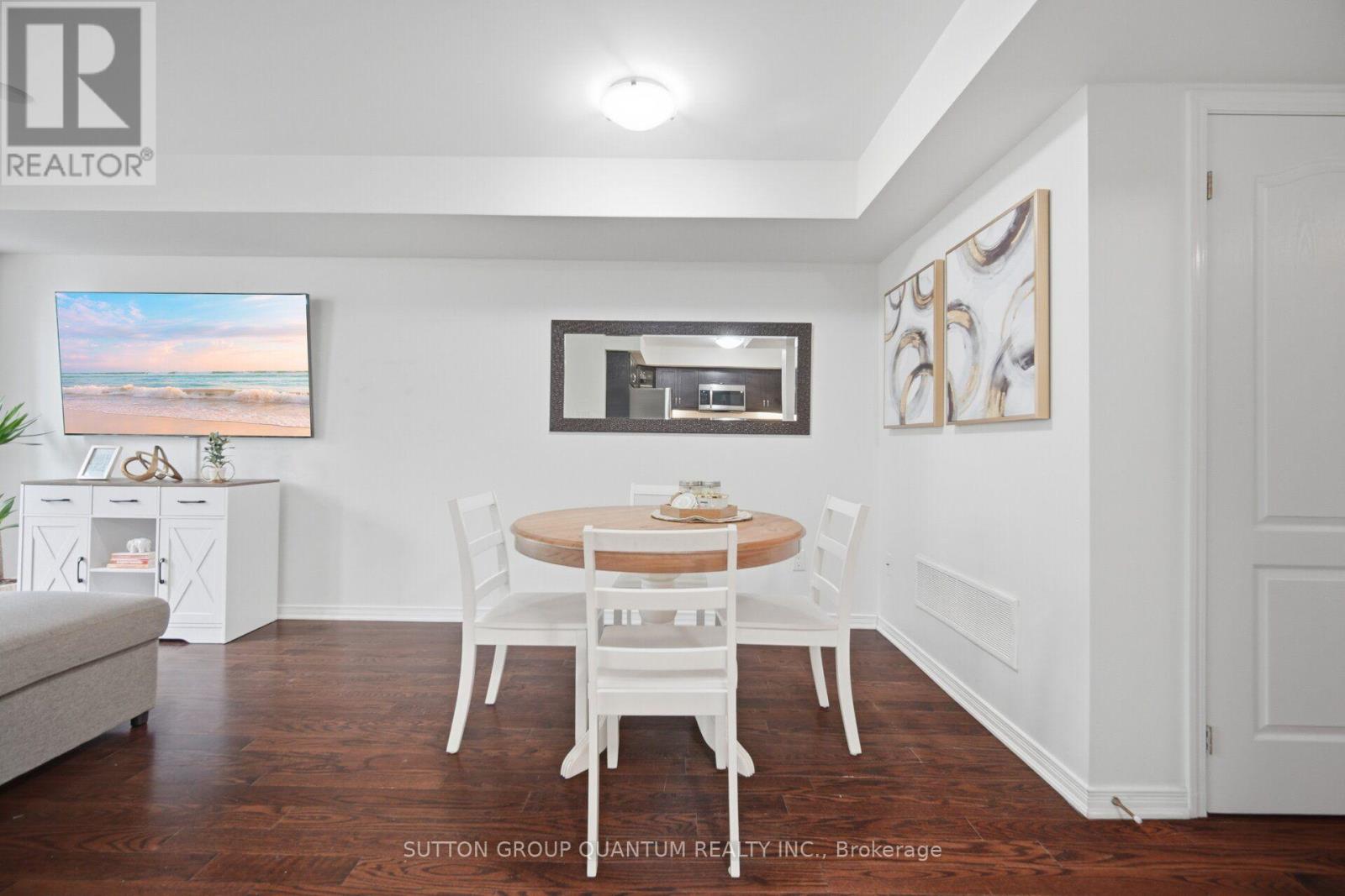 #37 2441 GREENWICH DRIVE - 8