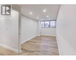 1215 - 11 Wincott Drive, Toronto, ON M9R2R9 Photo 11