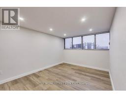 1215 - 11 Wincott Drive, Toronto, ON M9R2R9 Photo 9