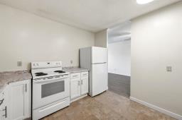 14 760 River Road, Winnipeg, MB R2N1G2 Photo 17