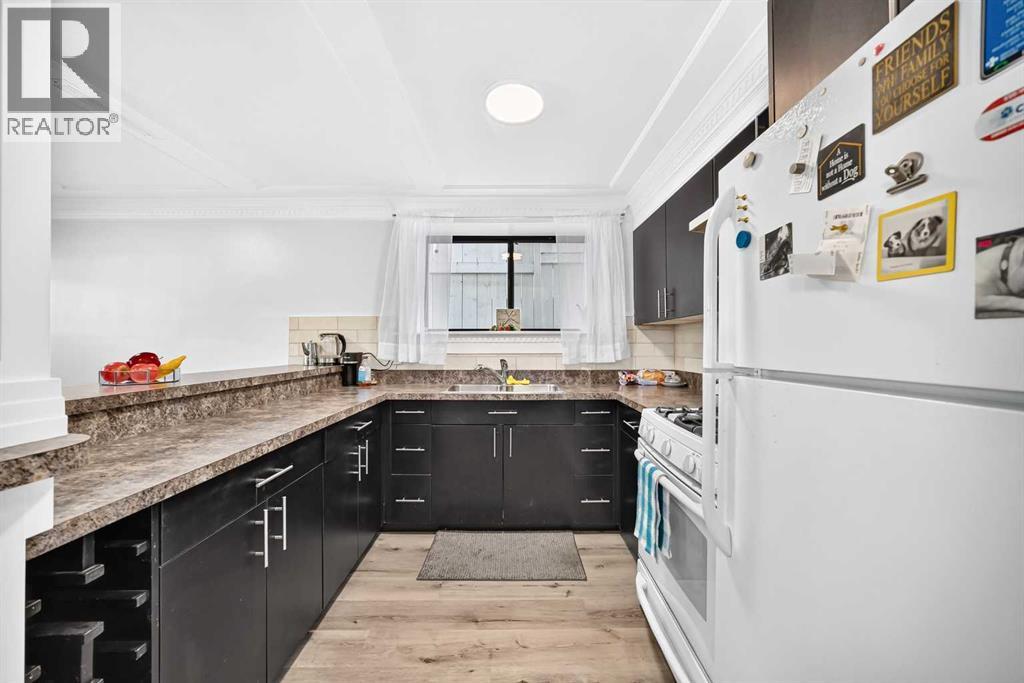 7731 47 Avenue NW - Image 23