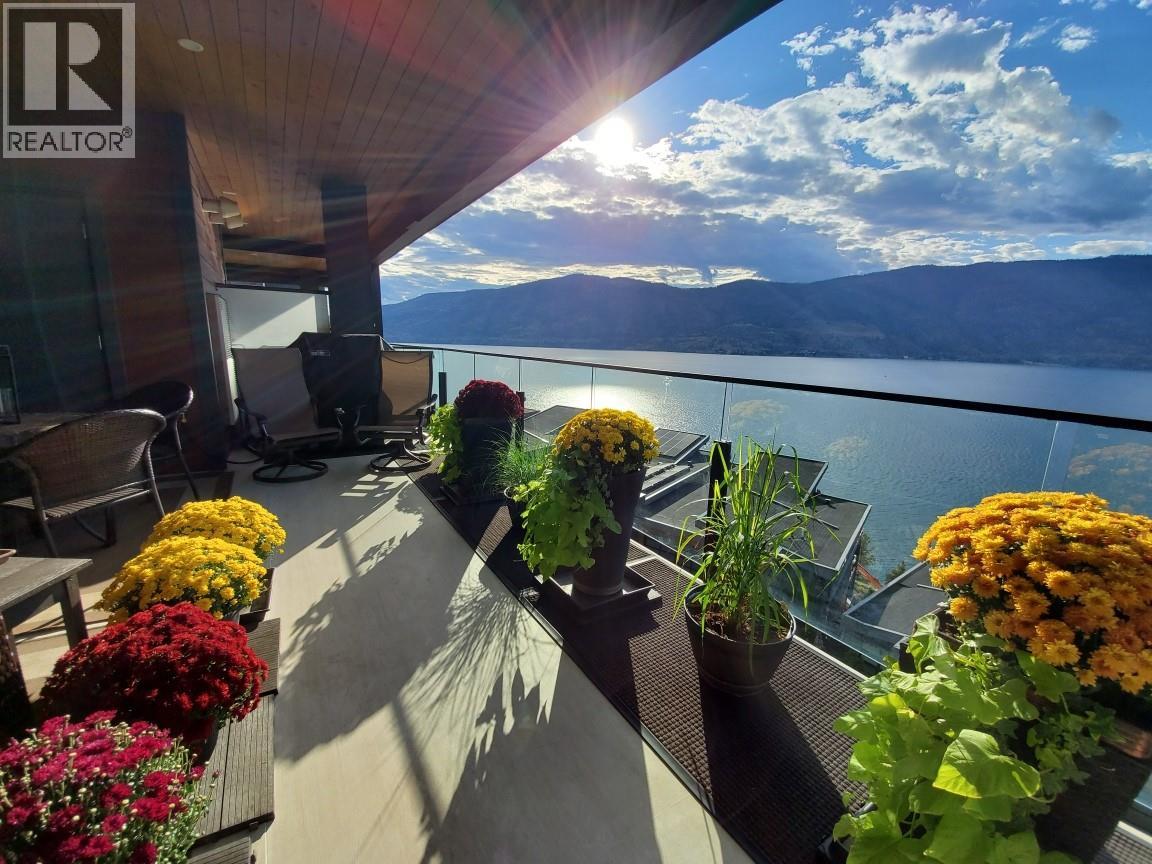 405 3475 Granite Close, Kelowna