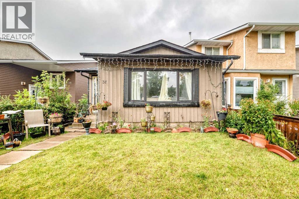 37 Falton Drive NE, Calgary, Alberta, T3J1K6
