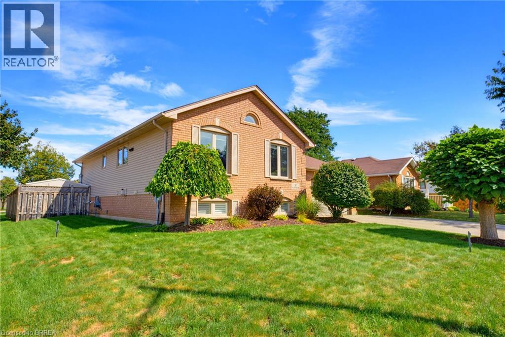82 OLIVETREE Road - Image 4