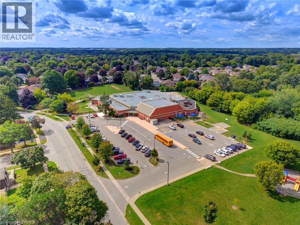 82 OLIVETREE Road - 40