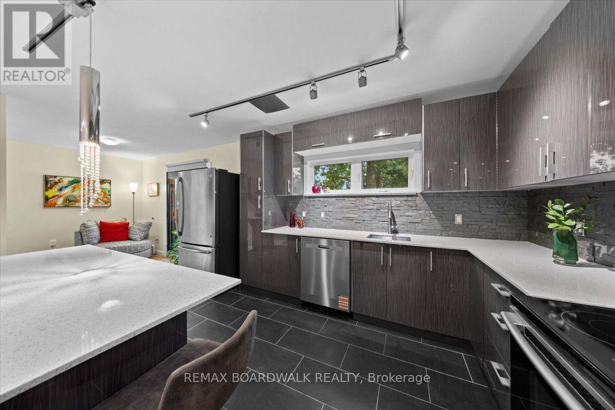 154 DUFORD STREET - Image 11