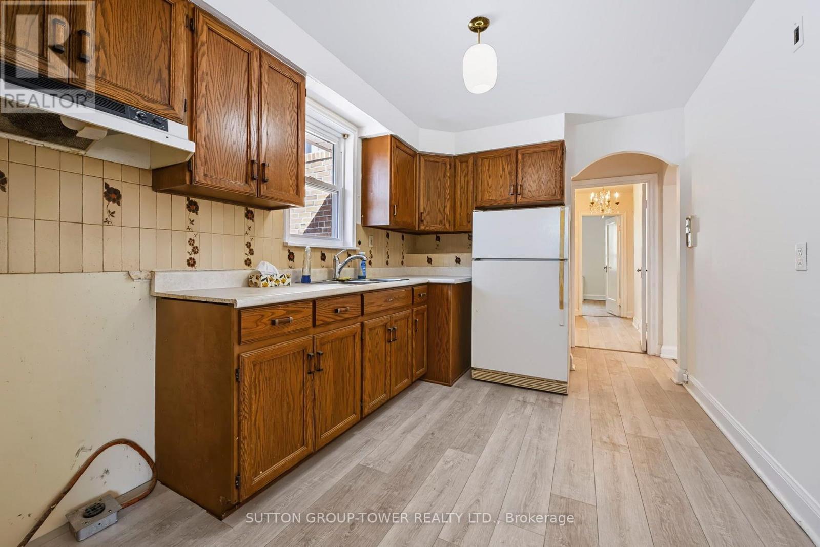 58 SHELBORNE AVENUE - 16