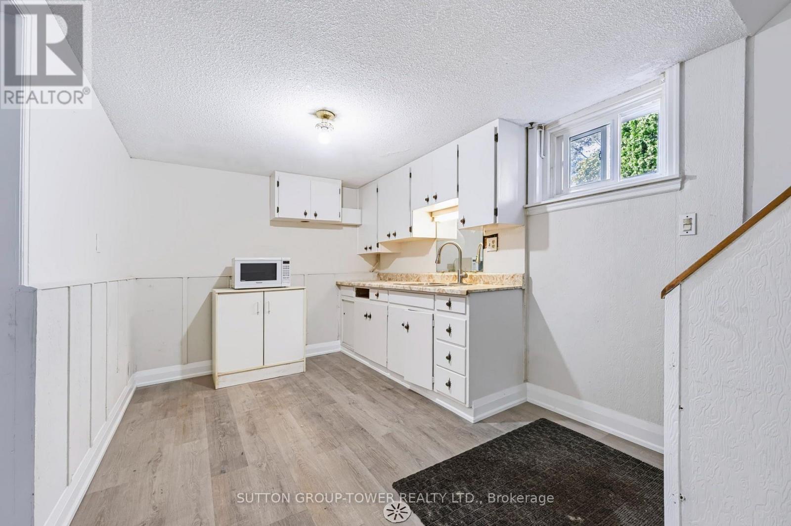 58 SHELBORNE AVENUE - 29