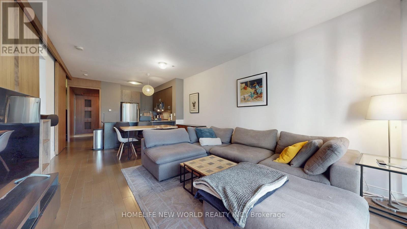 #312 18 YORKVILLE AVENUE - 8