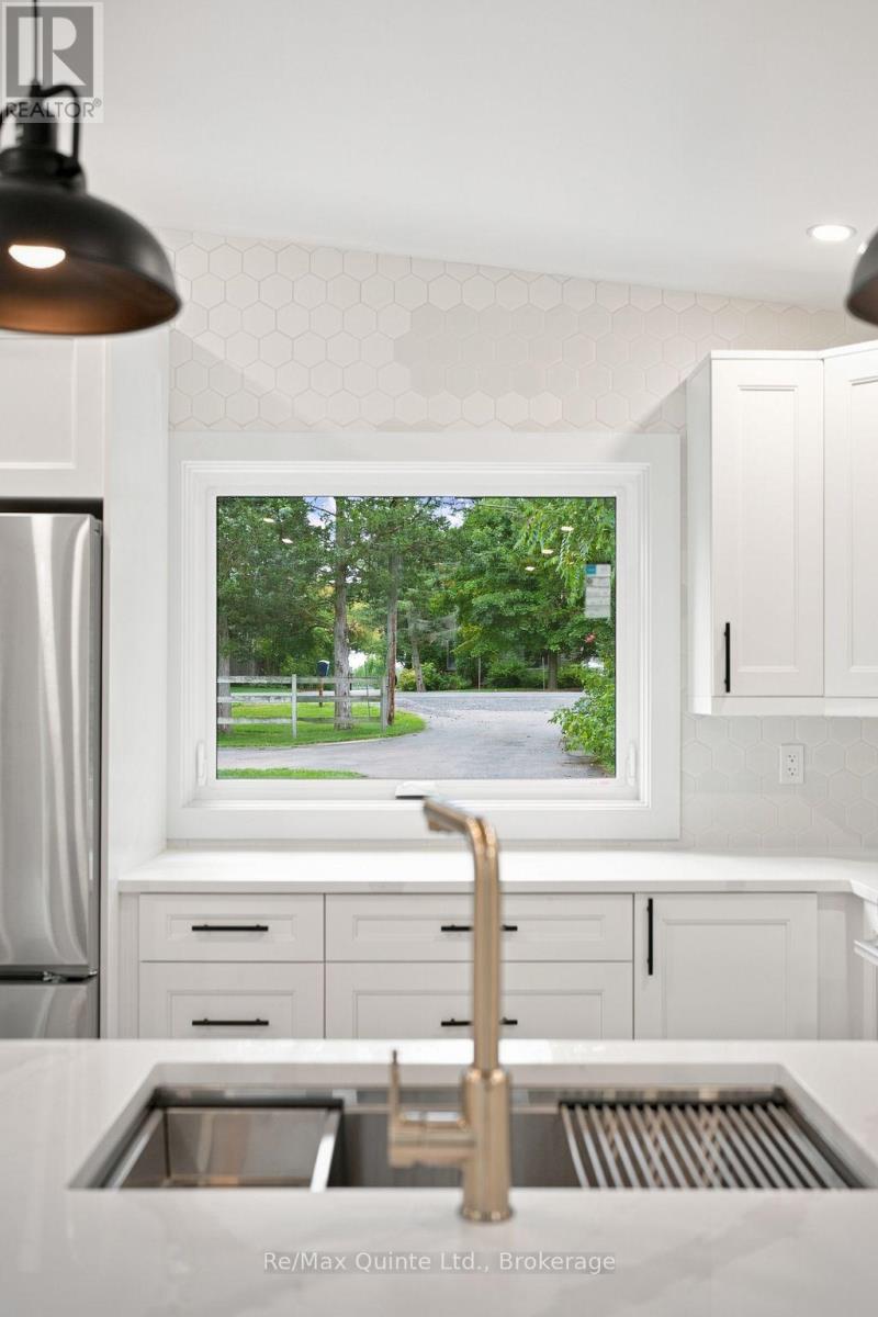 417 COUNTY ROAD 28, Prince Edward County (Ameliasburgh) — photo 9