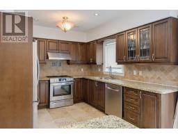 27 Pine Hollow Crescent, Vaughan, ON L6A2L6 Photo 13