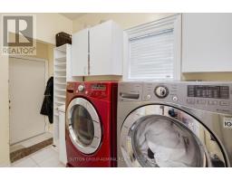 27 Pine Hollow Crescent, Vaughan, ON L6A2L6 Photo 16